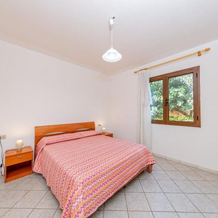 Appartamento Residenziale Trilocale 6 Posti Letto Via Sardegna San Teodoro San Teodoro  Exterior photo