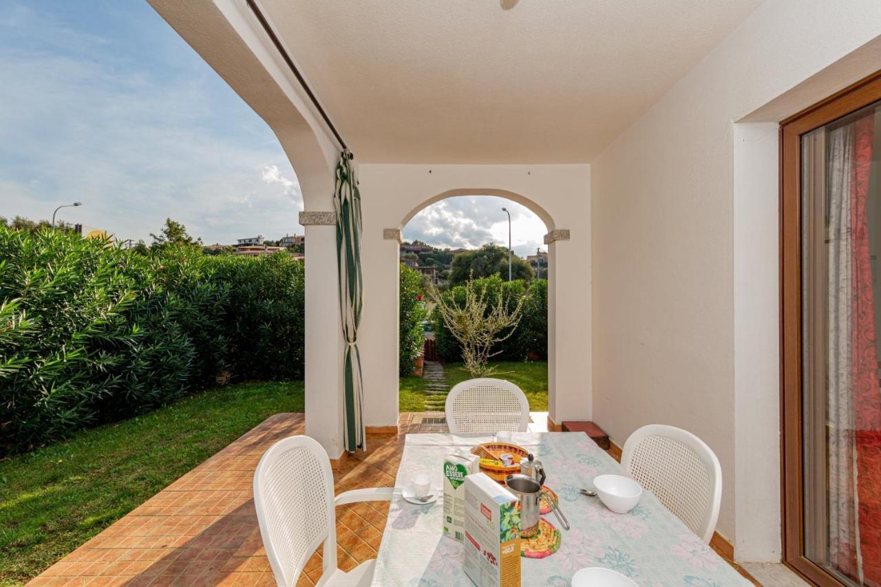 Appartamento Residenziale Trilocale 6 Posti Letto Via Sardegna San Teodoro San Teodoro  Exterior photo