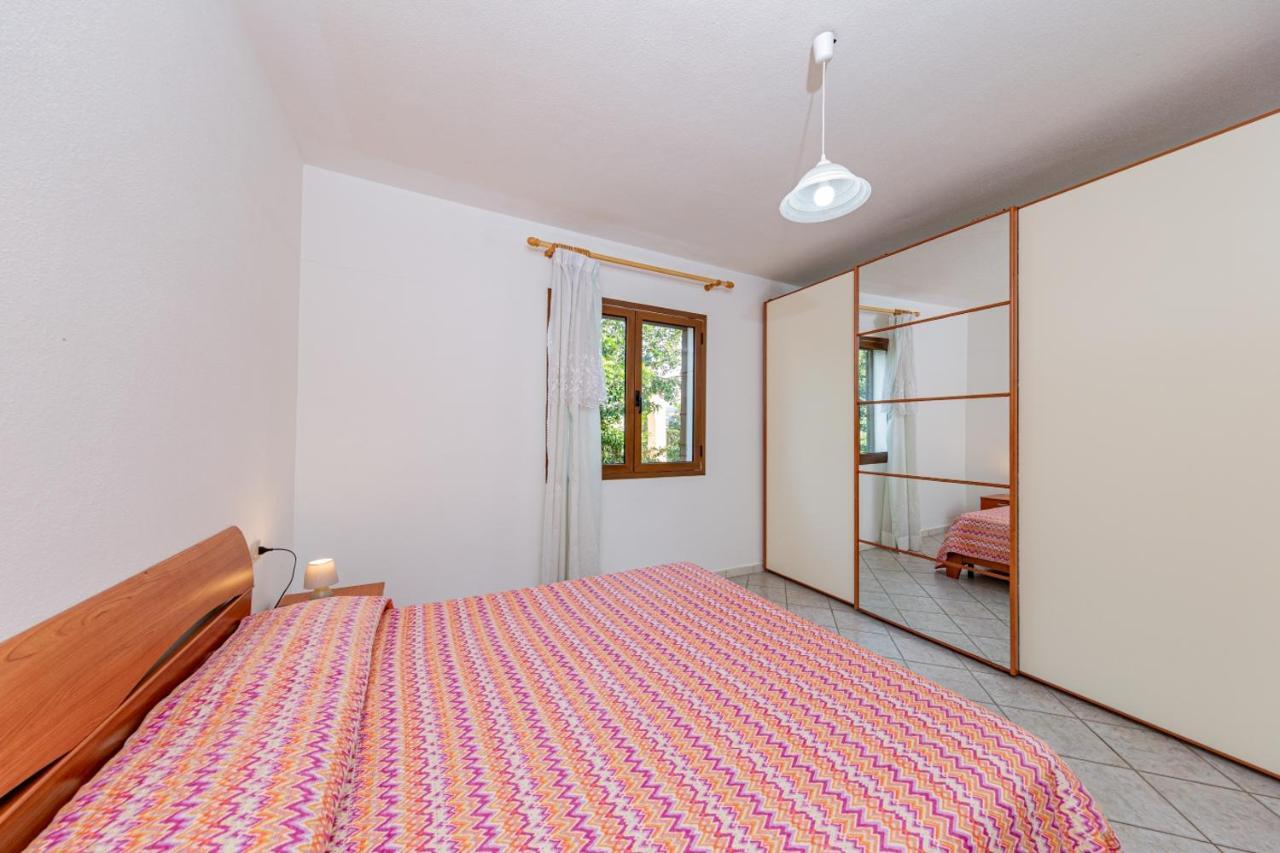 Appartamento Residenziale Trilocale 6 Posti Letto Via Sardegna San Teodoro San Teodoro  Exterior photo