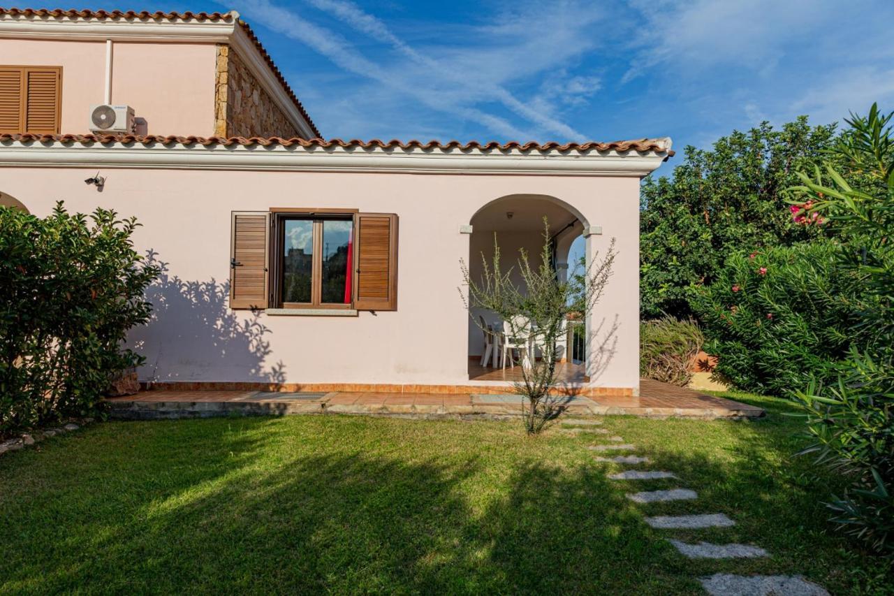 Appartamento Residenziale Trilocale 6 Posti Letto Via Sardegna San Teodoro San Teodoro  Exterior photo